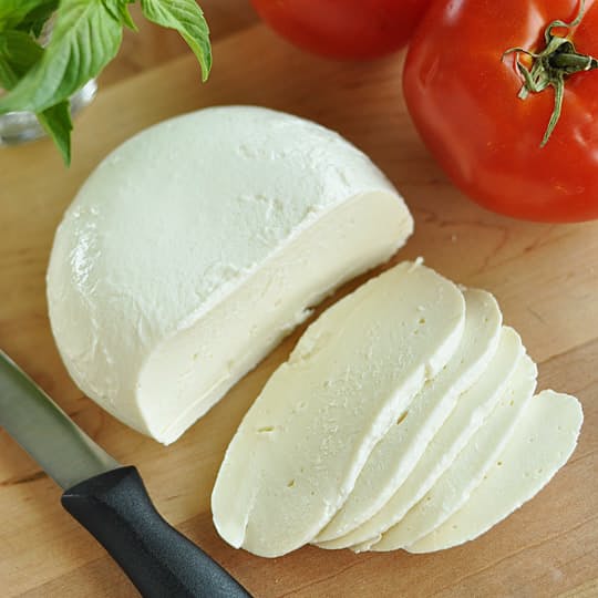 dania wegetariańskie z mozzarella